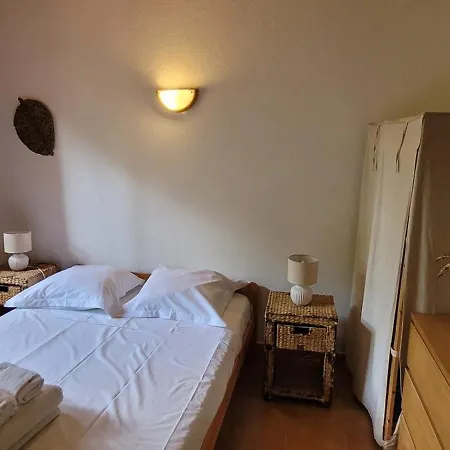 A Pied Familiale 10 Pers Corse Sud Porto Vecchio Semesterbostad *